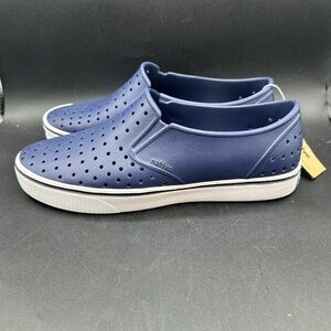 NWT Native Mens Miles 10 Regatta Blue Shell White Slip On Shoes